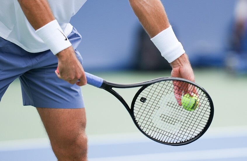 الروسي خاتشانوف يواصل مشواره في كندا (فيديو)