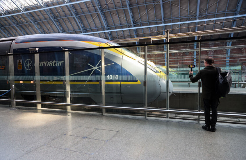 استئناف رحلات 