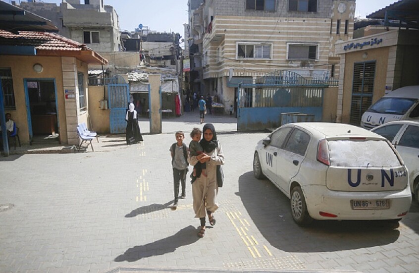 قطاع غزة.. تحذيرات من تفشي "غيلان باريه" وسط غياب العلاج اللازم