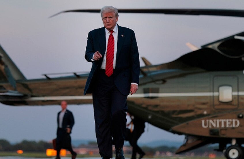 ترامب يهدد بزيادة الرسوم الجمركية على الهند خلال 24 ساعة لرفضها التخلي عن النفط الروسي