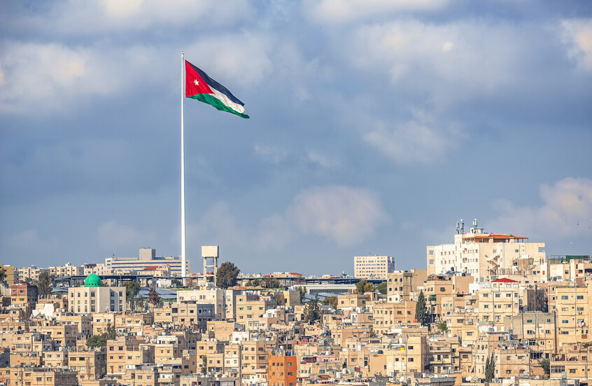 الأردن.. التعديل الوزاري الأول في حكومة جعفر حسان