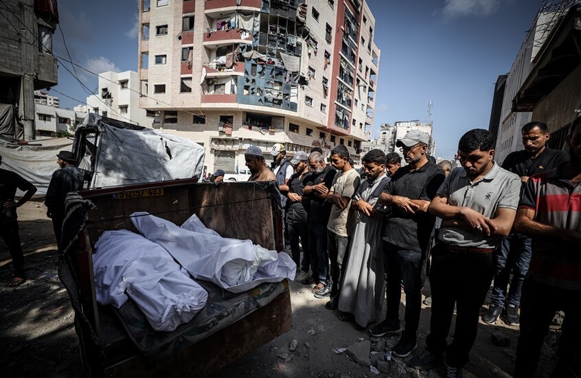 مقتل 23 فلسطينيا منذ الفجر وسط قصف متواصل على غزة