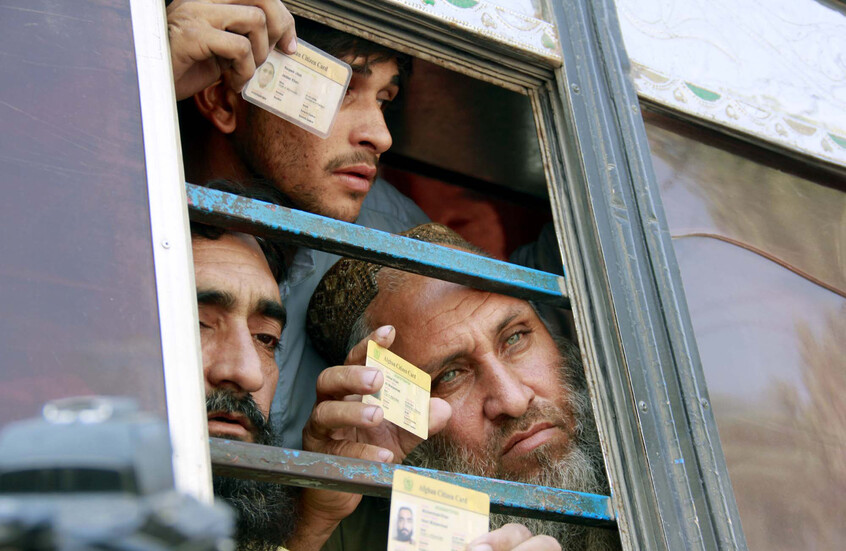 باكستان تعتزم ترحيل أكثر من 1.3 مليون أفغاني في سبتمبر