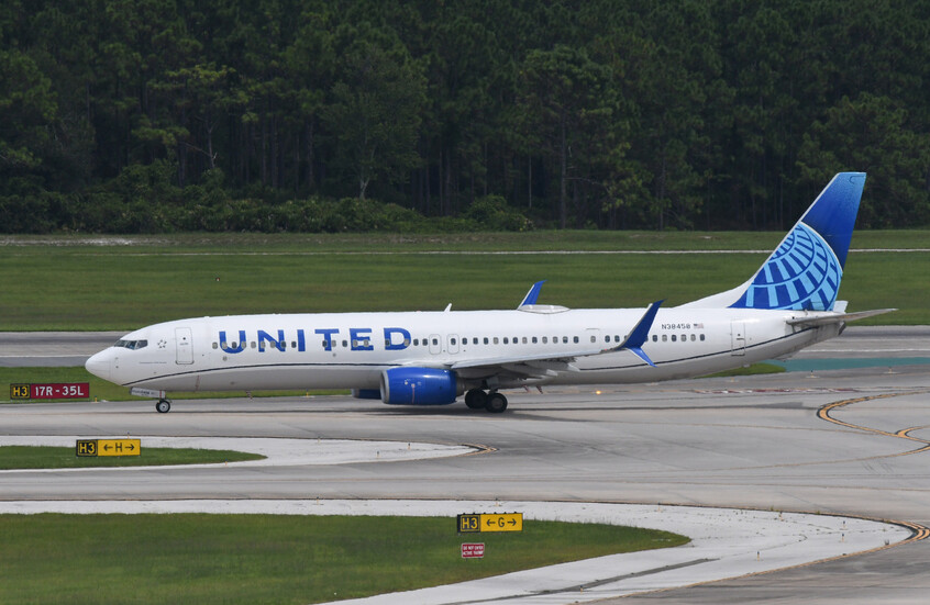 خلل تقني يتسبب بتأخر مئات الرحلات الجوية في المطارات الأمريكية