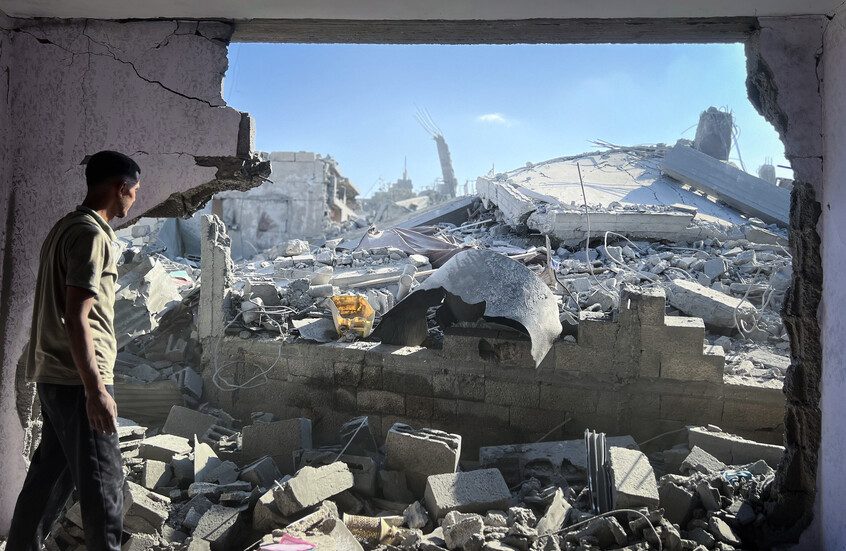 يائير غولان: احتلال غزة سيؤدي إلى مقتل جميع الأسرى