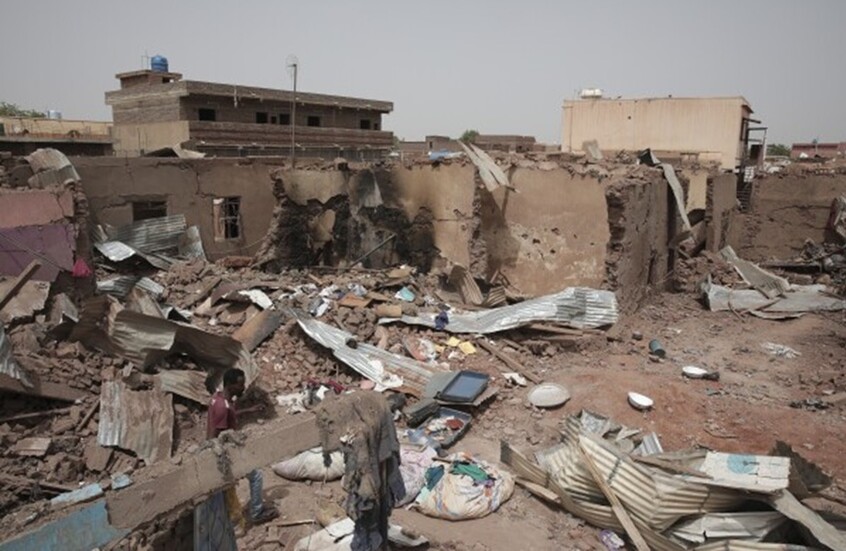 السودان.. أوضاع معقدة في الفاشر والتأسيسي يدعو المدنيين للمغادرة وفتح ممرات آمنة