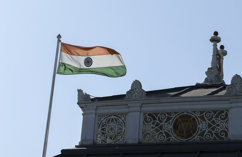 "رويترز": الهند تعلق خططها لشراء أسلحة وطائرات جديدة من الولايات المتحدة بعد فرض رسوم جمركية