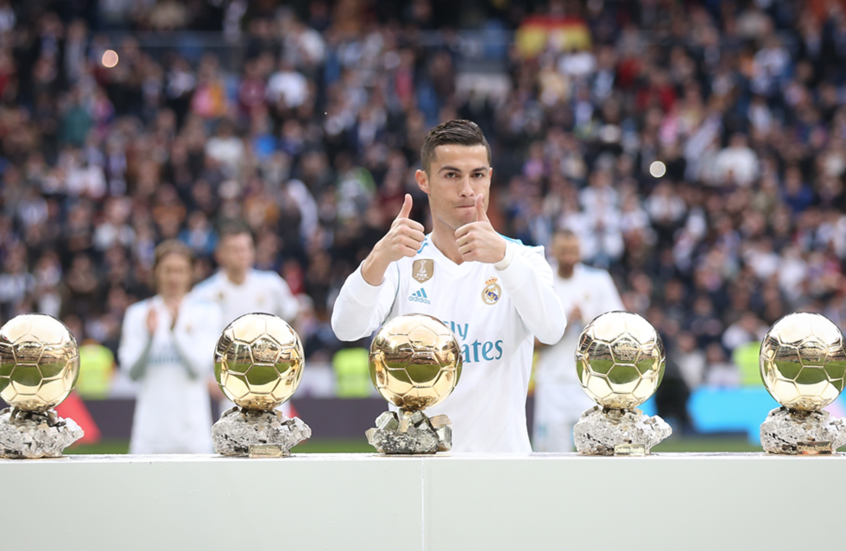 بكلمة واحدة.. رونالدو يرد على استبعاده من قائمة المرشحين للكرة الذهبية 2025 (فيديو)