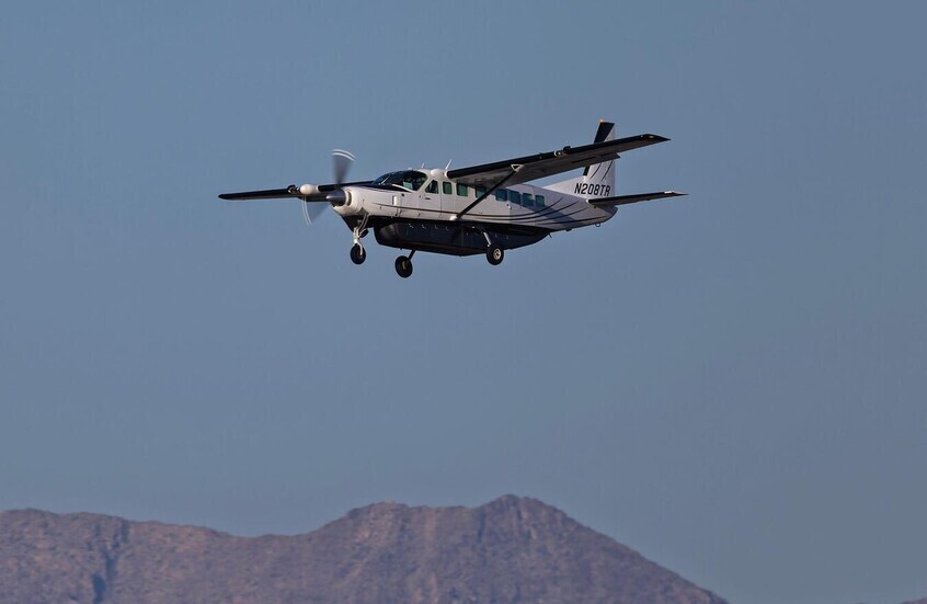 إسبانيا.. مصرع شخصين في تحطم طائرة صغيرة