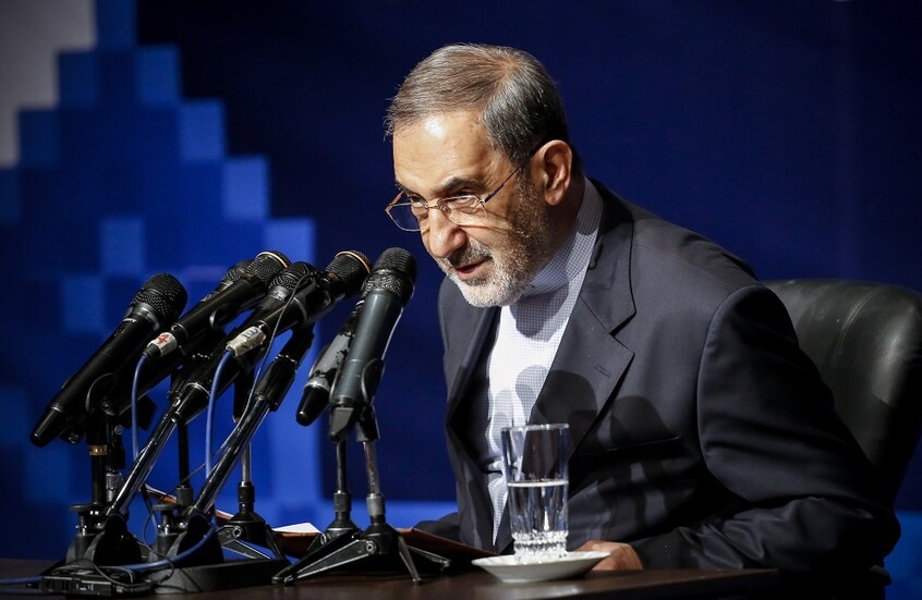 مستشار خامنئي: إيران مع روسيا أو بدونها ستمنع الممر الأمريكي في القوقاز و"سيكون مقبرة لمرتزقة ترامب"