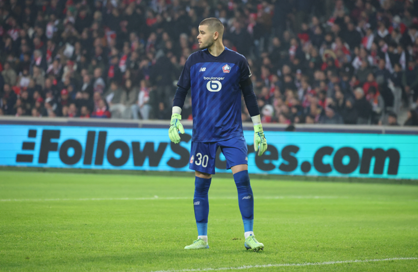 باريس سان جيرمان يتعاقد مع الحارس شوفالييه وغموض حول مصير دوناروما