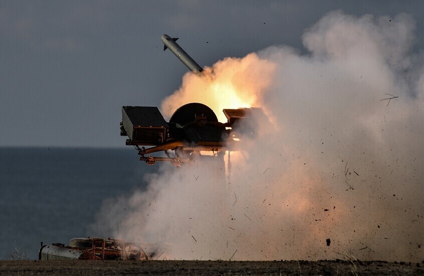 روسيا.. الدفاع الجوي يعترض 26 مسيرة أوكرانية خلال 3 ساعات