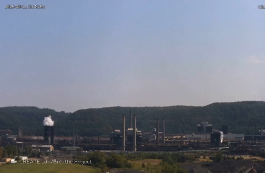 الولايات المتحدة.. لحظة انفجار في مصنع للصلب يخلف قتيلا وعشرات الجرحى والمحاصرين