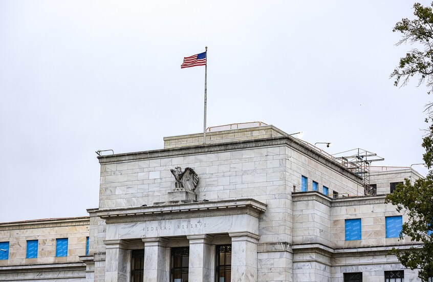 "بلومبرغ": البيت الأبيض يدرس 3 مرشحين رئيسيين لرئاسة الاحتياطي الفيدرالي