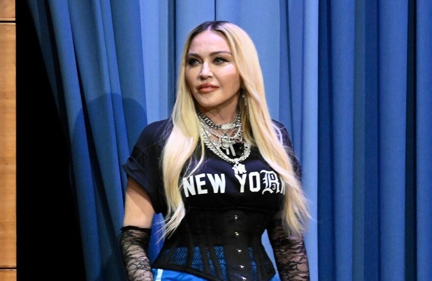 النجمة الأمريكية مادونا توجه رسالة عاجلة لأعلى سلطة في العالم لإنقاذ أطفال غزة قبل فوات الأوان