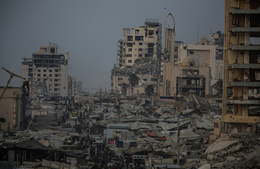 إعلام فلسطيني: اتفاق وقف إطلاق النار وشيك يتضمن وقف اجتياح مدينة غزة ودخول الجيش المصري