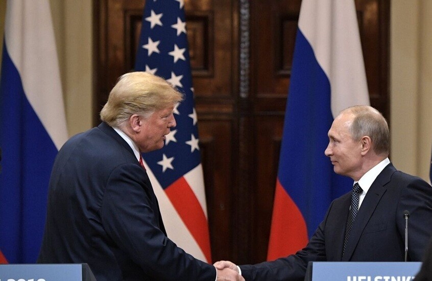 البيت الأبيض: لقاء بوتين وترامب سيعقد بصيغة "ثلاثة مقابل ثلاثة"