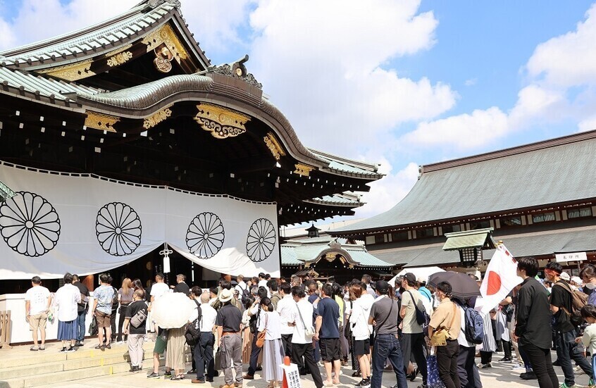 ضريح ياسوكوني الياباني يثير حفيظة الصين