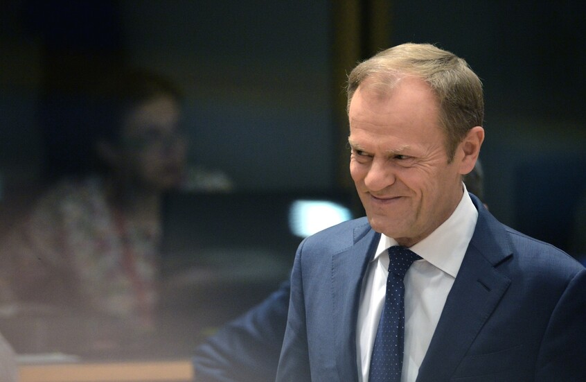 رئيس وزراء بولندا: اللعبة حول مستقبل أوكرانيا دخلت مرحلة حاسمة