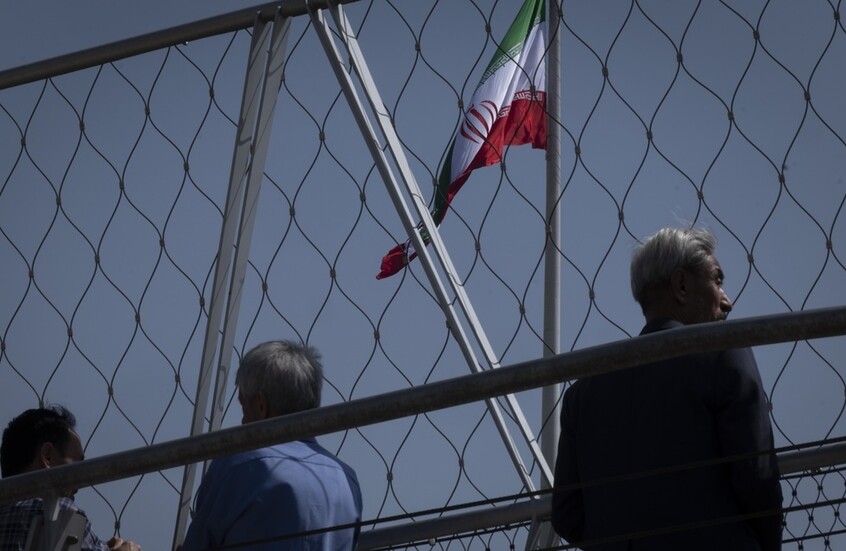 إيران.. ترحيل 1.2 مليون لاجئ أفغاني خلال 6 أشهر