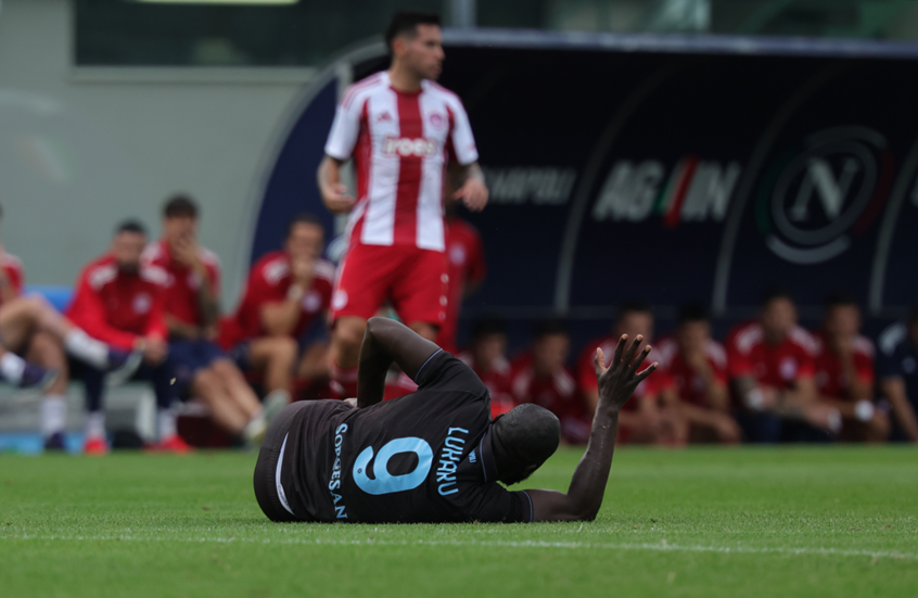 نابولي يتلقى صفعة قبل انطلاق حملة الدفاع عن لقبه في الدوري الإيطالي