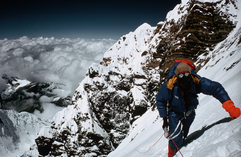 هواء قمة إيفرست قد يحمل مفتاح علاج باركنسون