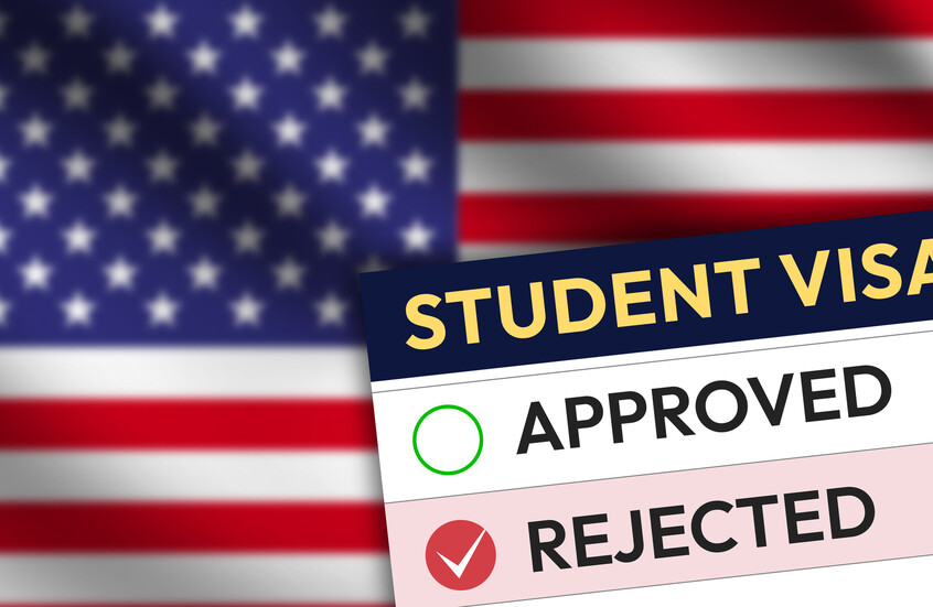 واشنطن تسحب أكثر من ستة آلاف تأشيرة طالب في إطار حملة تشديد إجراءات الهجرة