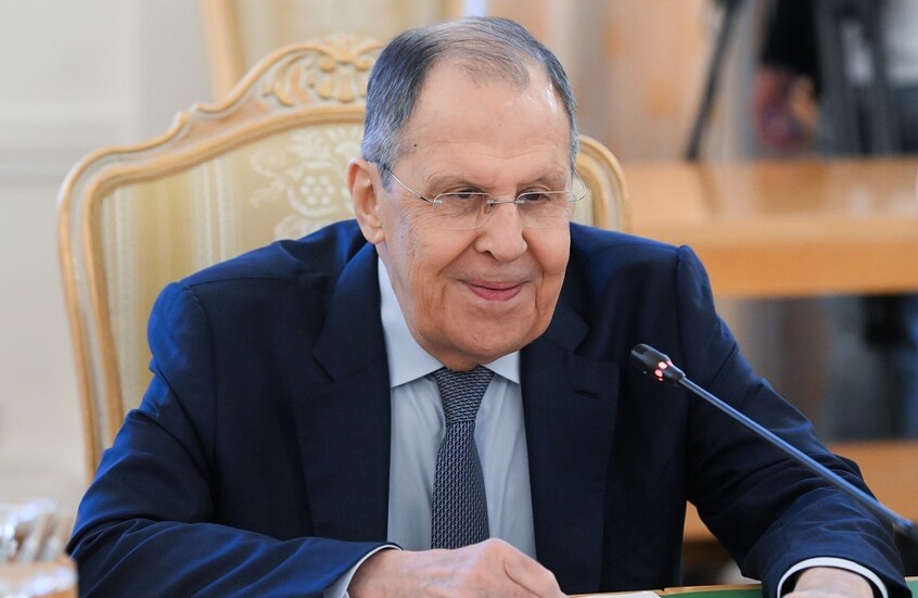 لافروف: ارتداء رمز الاتحاد السوفيتي إحياء للتاريخ وليس نزعة إمبريالية