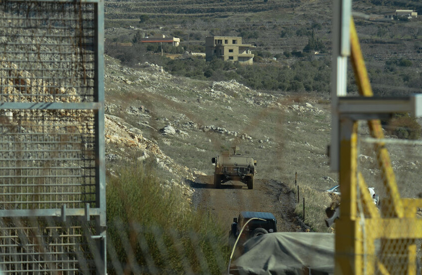 إصابة 7 جنود إسرائيليين بانفجار قنبلة"سورية" في جبل الشيخ