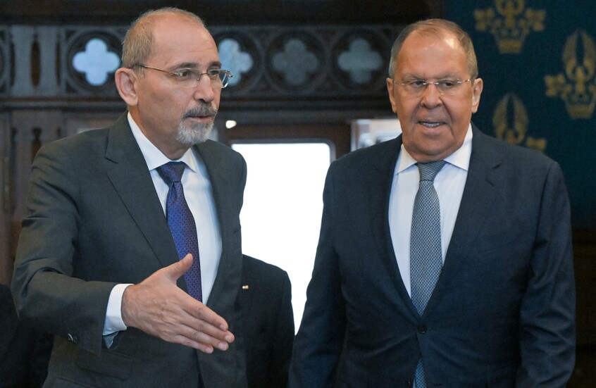 لافروف: الأولوية لحل الأزمة الإنسانية في غزة