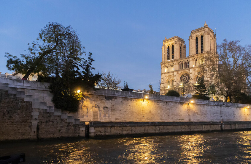 فرنسا.. اعتقال جزائري بعد العثور على 4 جثث في نهر السين