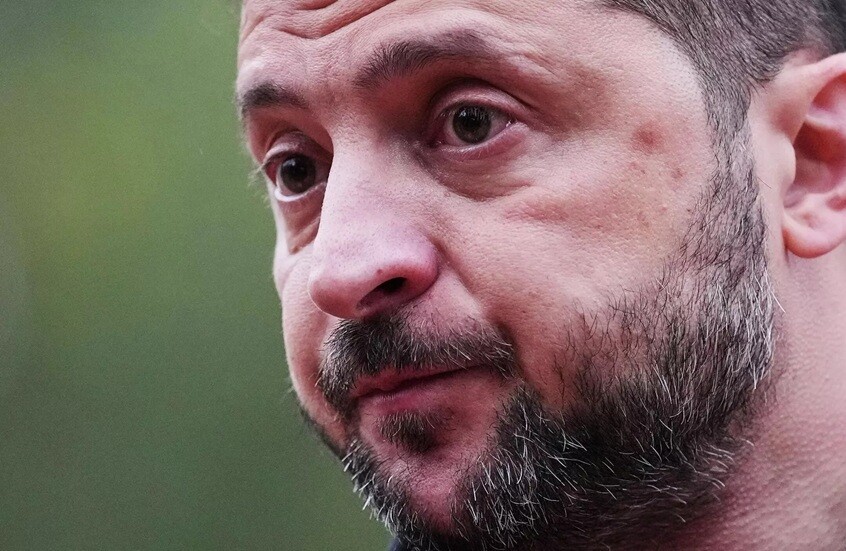 إعلام أوكراني: الغرب بدأ عملية لإزاحة زيلينسكي من السلطة