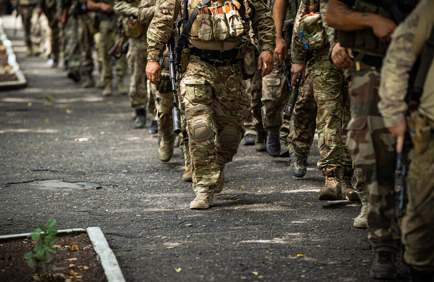 صحيفة تعليقا على تصريحات وزير الخارجية الألماني لنشر قوات في أوكرانيا: يوجد نقص في الوحدات العسكرية