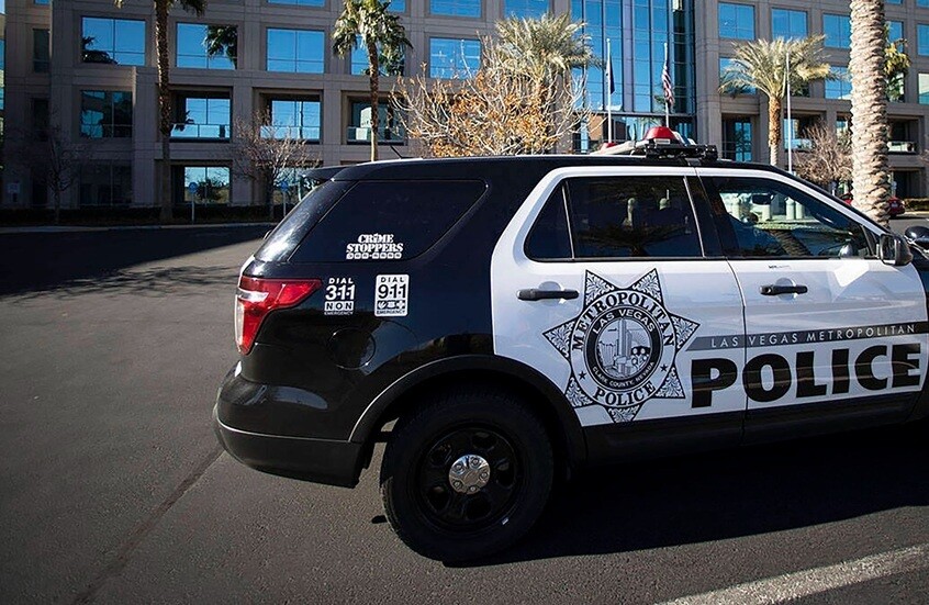 حركة "MAGA" تضغط على واشنطن بعد هروب مسؤول إسرائيلي مدان بجرائم جنسية ضد الأطفال من البلاد