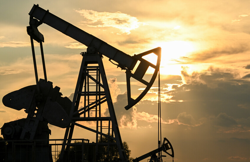 النفط يتجه لإنهاء خسائر دامت أسبوعين