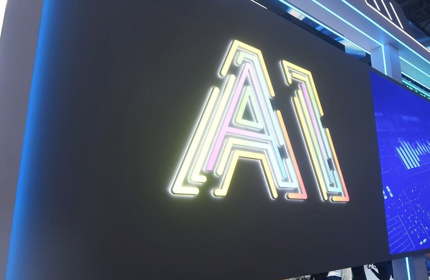 "العفو الدولية" تتهم الولايات المتحدة باستهداف المهاجرين والطلاب الأجانب بالذكاء الاصطناعي