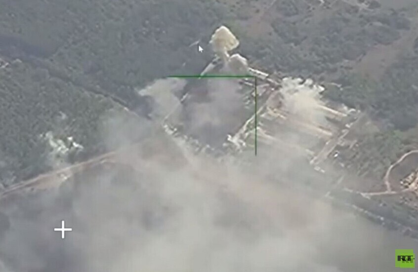 الدفاع الروسية: هجوم صاروخي وجوي مركب استهدف قوات أوكرانية في دونيتسك (فيديو)