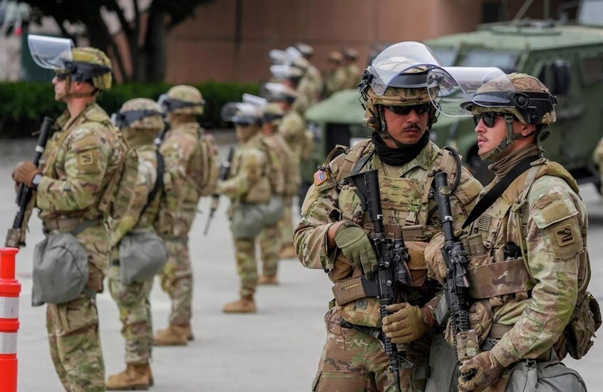 الحرس الوطني الأمريكي يحشد قواته للانتشار في 19 ولاية