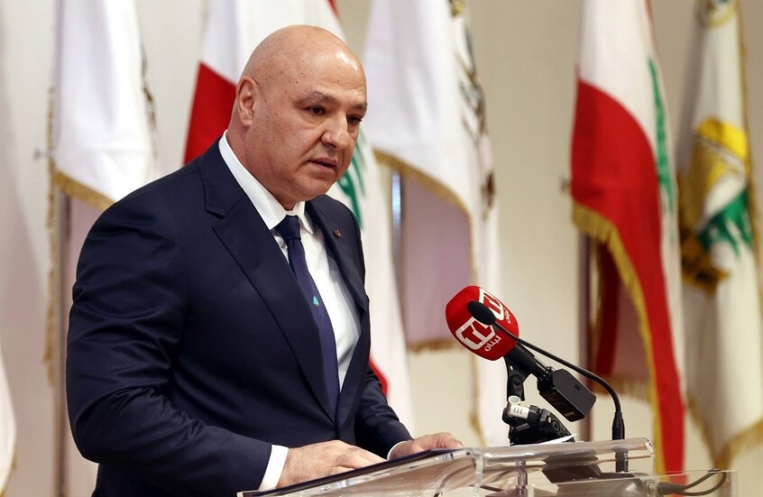 عون يرد على تقارير عن إبلاغ لبنان رسميا بعزم إسرائيل إنشاء منطقة عازلة في الجنوب