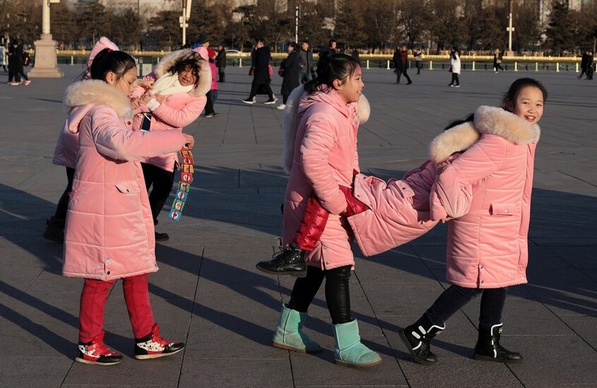 الصين.. إخراج سكين طوله 15 سم من رأس طفلة عمرها 3 سنوات