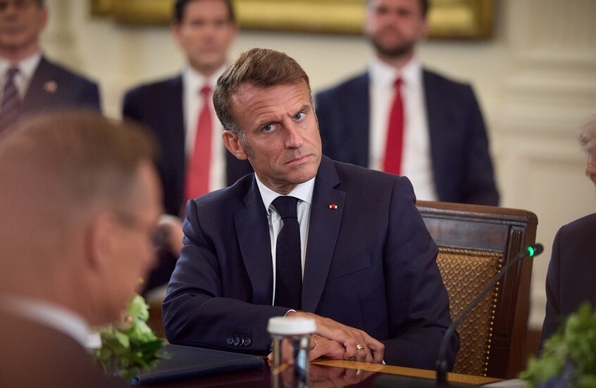 السفير الأمريكي في فرنسا يدين ماكرون لعدم بذله جهودا كافية لمكافحة "معاداة السامية"