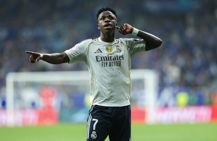 فينيسيوس يرد على جماهير أوفييدو بإشارة مثيرة للجدل