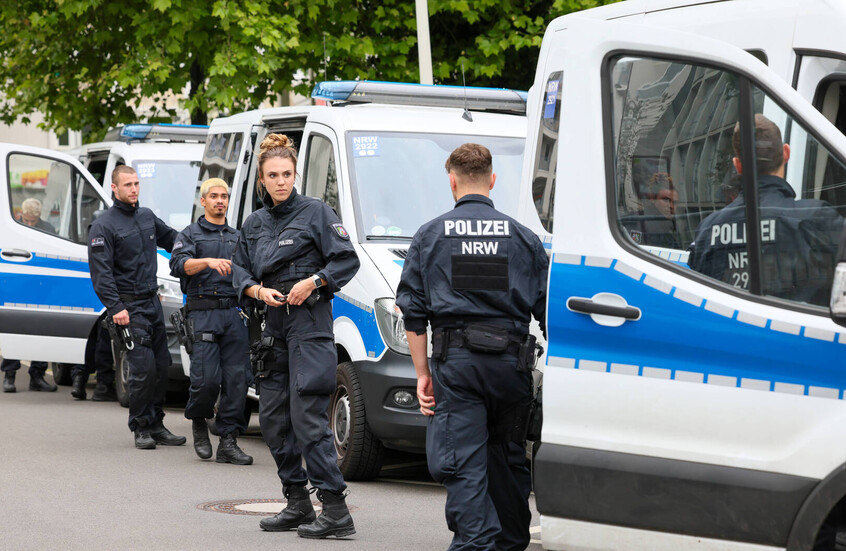 مشاهد توثق لحظة إطلاق النار في جامعة أركنساس الأمريكية