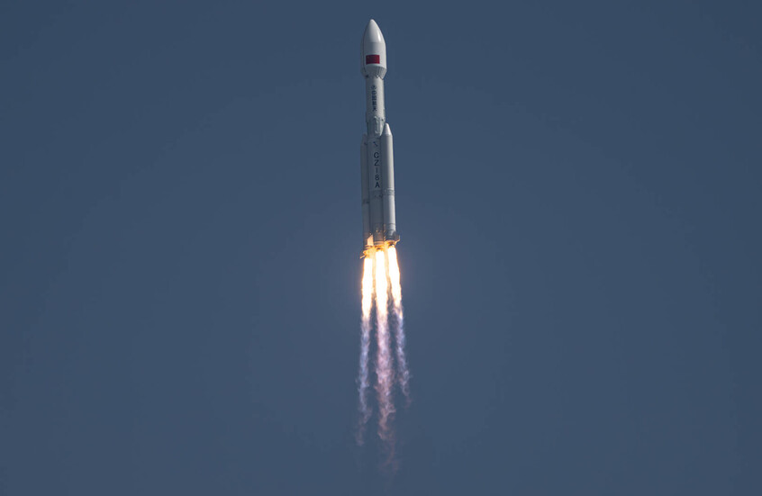 الصين تطلق مجموعة من أقمار الإنترنت إلى الفضاء