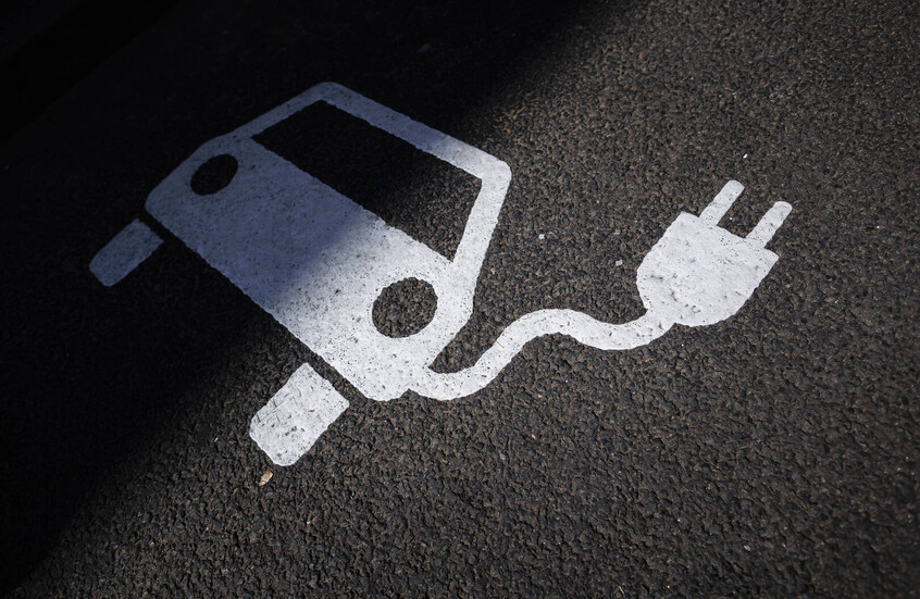 خطر غير متوقع تسببه محطات شحن السيارات الكهربائية