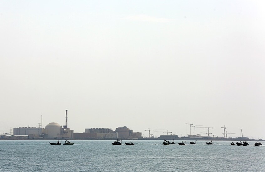 إيران ترفض "آلية الزناد" وتشترط دخول مفتشين من الجنسية الروسية فقط إلى محطة "بوشهر" النووية