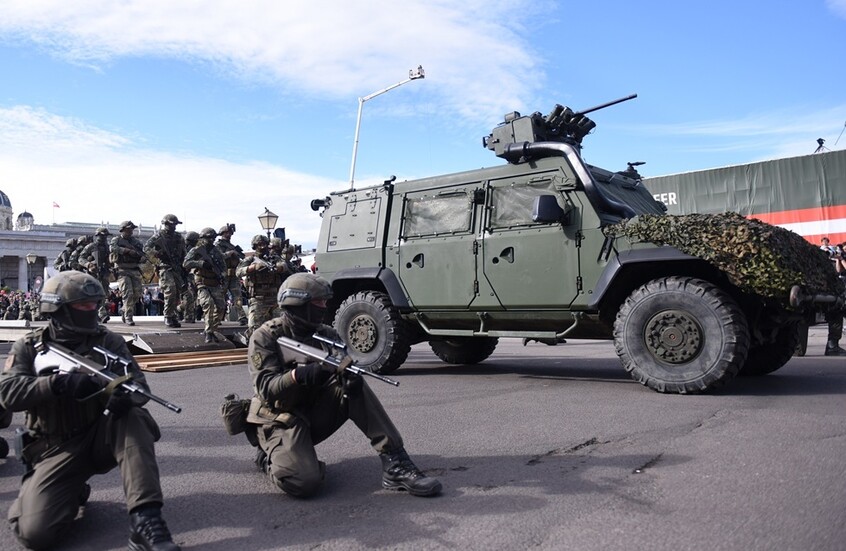 مدفديف يحذر النمسا من عواقب الانضمام إلى "الناتو" ويؤكد حتمية الرد الروسي