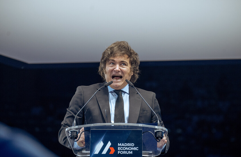 الرئيس الأرجنتيني يتخذ موقفا دفاعيا في ظل انتشار فضيحة فساد