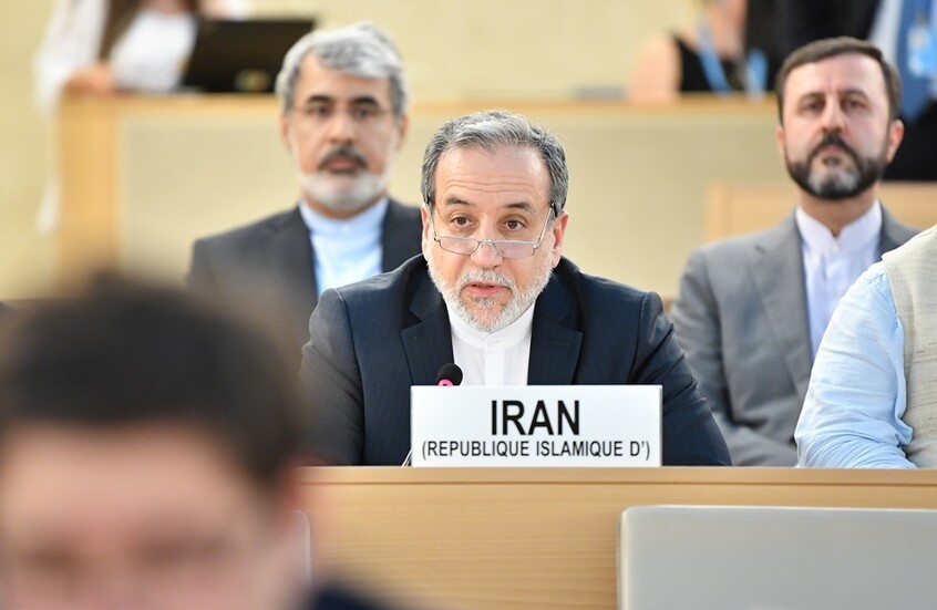 إيران تعلق على قرار الترويكا الأوروبية إعادة فرض عقوبات عليها