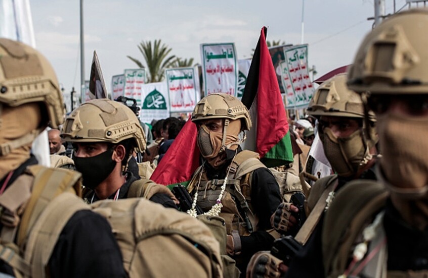 نعيم قاسم يعزّي في وزراء حكومة "أنصار الله"